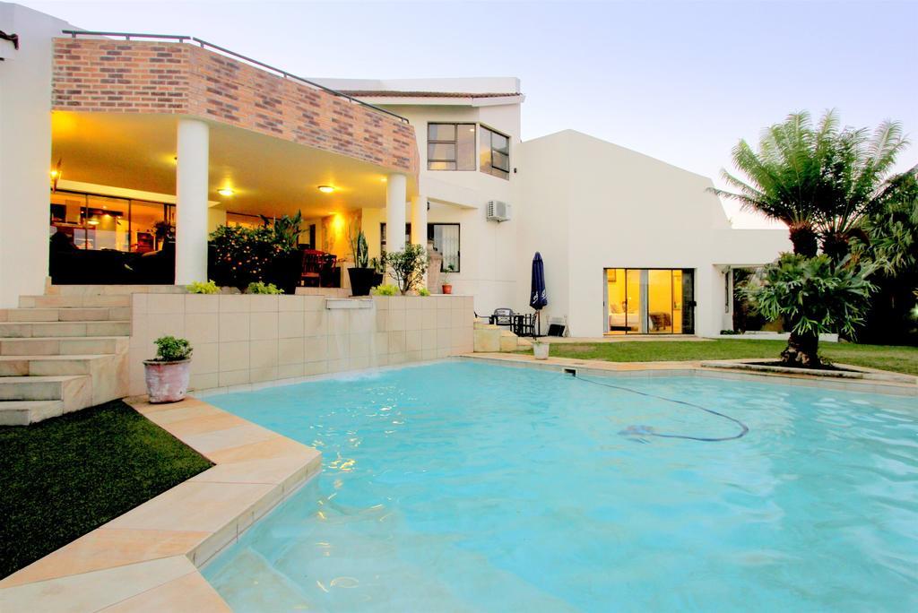 La Dolce Vita Umhlanga Guesthouse دوربان المظهر الخارجي الصورة